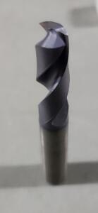 DESCRIPTION: (1) SOLID CARBIDE DRILL BIT BRAND/MODEL: KENNAMETAL RETAIL$: $97.60 QTY: 1