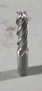 DESCRIPTION: (1) HSS SQ END MILL BRAND/MODEL: HERTEL 41118266 SIZE: 7/16" DIA 1-3/4" LOC RETAIL$: $34.70 QTY: 1