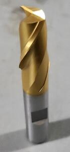 DESCRIPTION: (1) HSS SQ END MILL BRAND/MODEL: HERTEL 41119777 SIZE: 9/16" DIA 1-1/8" LOC RETAIL$: $32.62 QTY: 1