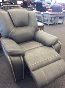 BROWN POWER RECLINER