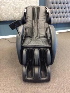 MASSAGE CHAIR