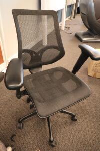 OFFICE SWIVEL ARM CHAIR