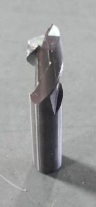 DESCRIPTION: (2) SOLID CARBIDE SQ END MILL BRAND/MODEL: HERTEL 88247614 SIZE: 7/16" DIA 5/8" LOC RETAIL$: $42.42 QTY: 2