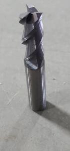 DESCRIPTION: (1) SOLID CARBIDE SQ END MILL BRAND/MODEL: ACCUPRO 82419284 SIZE: 3/8" DIA 7/8" LOC RETAIL$: $28.52 QTY: 1