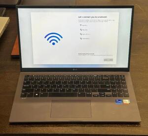 LG 15Z90R LAPTOP