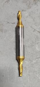 DESCRIPTION: (1) COBALT DE SQ END MILL BRAND/MODEL: HERTEL 87150942 SIZE: 3/16" DIA 7/16" LOC QTY: 1