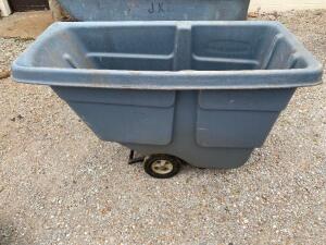 RUBBERMAID GONDOLA TRASH CART