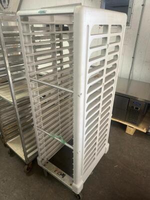 TWENTY PAN TRAY RACK