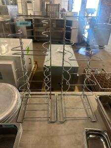 (2) WIRE PIZZA PAN RACK STANDS