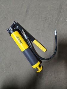 DESCRIPTION: (2) GREASE GUN BRAND/MODEL: BUILT INDUSTRIAL INFORMATION: YELLOW RETAIL$: $395.00 EA QTY: 2