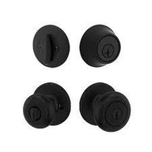 DESCRIPTION: (1) PACK OF (2) DOOR KNOBS AND DEADBOLT BRAND/MODEL: KWIKSET INFORMATION: BLACK RETAIL$: $50.00 EA QTY: 1