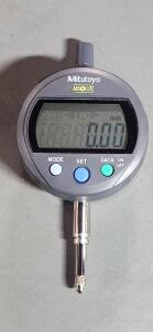 DESCRIPTION: (1) DIGI-MATIC DIGITAL DROP INDICATOR BRAND/MODEL: MITUTOYO 543-400B SIZE: 0.00mm-12.70mm MAX RETAIL$: $352.00 QTY: 1