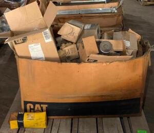 ASSORTED AUTOMOTIVE PARTS ON PALLET AS SHOWN