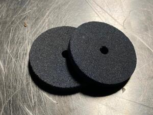 DESCRIPTION: (1) CASE OF 2 1/2" ALUMINUM OXIDE GRINDING WHEELS. BRAND / MODEL: EAZY POWER 87159 ADDITIONAL INFORMATION: 100 IN CASES LOCATION: BAY 7 Q