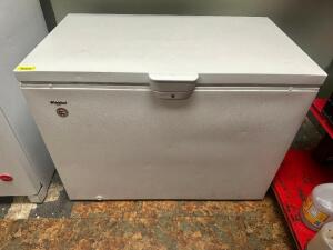 DESCRIPTION WHIRLPOOL 48" DEEP FREEZER. BRAND / MODEL: WHIRLPOOL LOCATION KITCHEN QTY 1