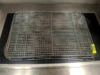 DESCRIPTION (4) FULL SIZE WIRE COOLING RACKS THIS LOT IS: SOLD BY THE PIECE LOCATION KITCHEN QTY 4