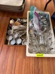 ASSORTED MASON JARS W/ LIDS