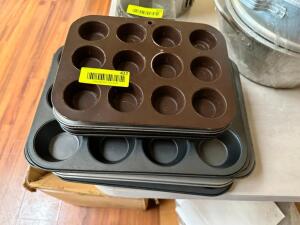 (8)- ASSORTED SIZED MUFFIN PANS