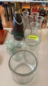 ASSORTED VASES AND LAMP