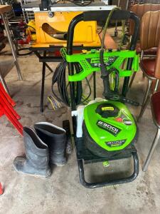 DESCRIPTION GREENWORKS PRO 2300 PSI GAS POWERED PRESSURE WASHER BRAND / MODEL: GREENWORKS PRO LOCATION SITE 2 QTY 1