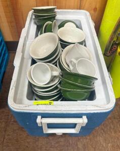 DESCRIPTION COOLER W/ CONTENTS - ASSORTED GREEN CERAMIC BOWLS. THIS LOT IS: ONE MONEY LOCATION SITE 2 QTY 1