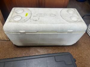 DESCRIPTION IGLOO WHITE PLASTIC COOLER. LOCATION SITE 2 QTY 1