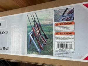 DESCRIPTION GPS CAMP GUN STAND - NEW IN THE BOX LOCATION SITE 2 QTY 1