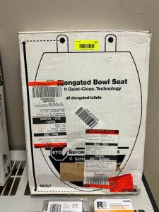 ELONGATED TOILET SEAT