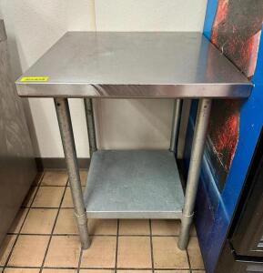 STAINLESS STEEL PREP TABLE