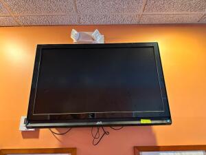 41" TV WITH WALL MOUNT