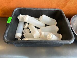 DESCRIPTION BUS TUB AND CONTENTS - ASSORTED SQUEEZE BOTTLES THIS LOT IS: ONE MONEY LOCATION SEATING QTY 1