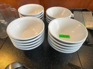 DESCRIPTION (19) 6" PLASTIC BOWLS THIS LOT IS: SOLD BY THE PIECE LOCATION SEATING QTY 19