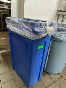 DESCRIPTION 20 GALLON BLUE BAR SIDE TRASH CAN LOCATION KITCHEN QTY 1