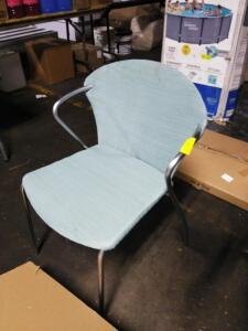 DESCRIPTION: (1) SEATING CHAIR BRAND/MODEL: BERNHARDT DESIGN INFORMATION: BLUE RETAIL$: $624.00 EA QTY: 1