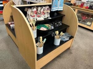 47" RETAIL DISPLAY SHELF