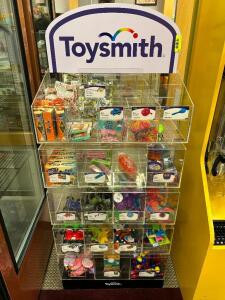 TOYSMITH SMALL MERCHANDISE DISPLAY SHELF