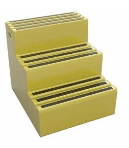 DESCRIPTION: (1) PLASTIC BOX STEP BRAND/MODEL: DPI/ST327-14 INFORMATION: YELLOW/LOAD CAPACITY: 500 LB/3-STEPS RETAIL$: $215.96 SIZE: 29-1/2"H X 21"BOT