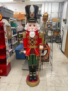 FULL SIZE NUTCRACKER