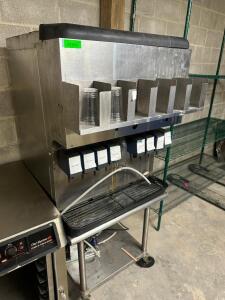 EIGHT GROUP FOUNTAIN SODA MACHINE