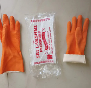 DESCRIPTION: (6) PAIRS OF INDUSTRIAL RUBBER GLOVES BRAND/MODEL: WILVACO SIZE: $10.50 RETAIL$: $7.58 EA QTY: 6