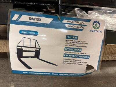 DESCRIPTION: 48" SKID STEER PALLET FORK FRAME WITH FORKS BRAND/MODEL: AGT SAII100 RETAIL$: $825.00 QTY: 1.00