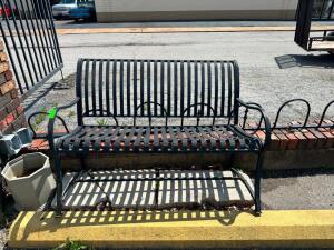 METAL OUTDOOR BENCH