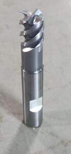 DESCRIPTION: (1) CARBIDE SQ END MIL BRAND/MODEL: FRAISA p5918530 SIZE: 1/2" dia 9/16" loc RETAIL$: $111.20 QTY: 1