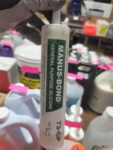 DESCRIPTION: (6) ELASTOMERIC ADHESIVE BRAND/MODEL: MANUS BOND 76 AM RETAIL$: $70.00 TOTAL SIZE: 10.1 OZ QTY: 6