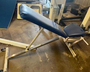 DECLINE/INCLINE ADJUSTABLE BENCH