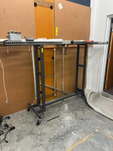 ROLLING GARMENT RACK