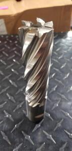 DESCRIPTION: (1) HSS SQUARE END MILL BRAND/MODEL: YG1 05196 RETAIL$: $83.00 SIZE: 1*1/4" QTY: 1