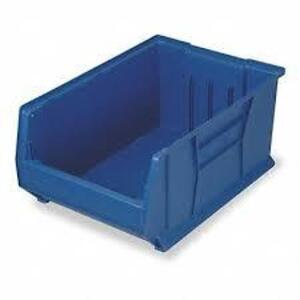 DESCRIPTION: (1) CASE OF (24) STACKABLE BINS BRAND/MODEL: QUANTUM STORAGE SYSTEMS #9JDE2 INFORMATION: BLUE SIZE: 36X54X185 RETAIL$: $187.25 EA QTY: 1