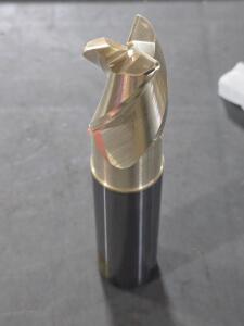 DESCRIPTION: (1) CARBIDE CORNER RADIUS END MILL BRAND/MODEL: ACCUPRO 48339378 SIZE: 1" DIA 1-1/4" LOC RETAIL$: $334.39 QTY: 1