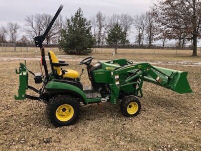 JOHN DEERE 125R UPLOADER